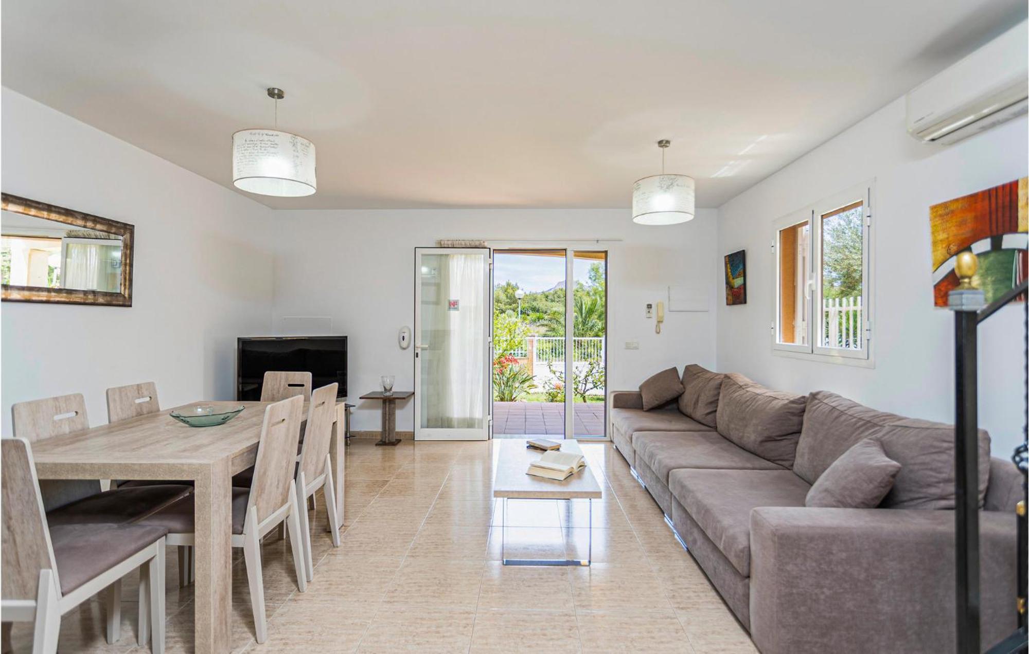 4 Bedroom Beautiful Home In Alcudia Port de Alcudia  Exterior photo