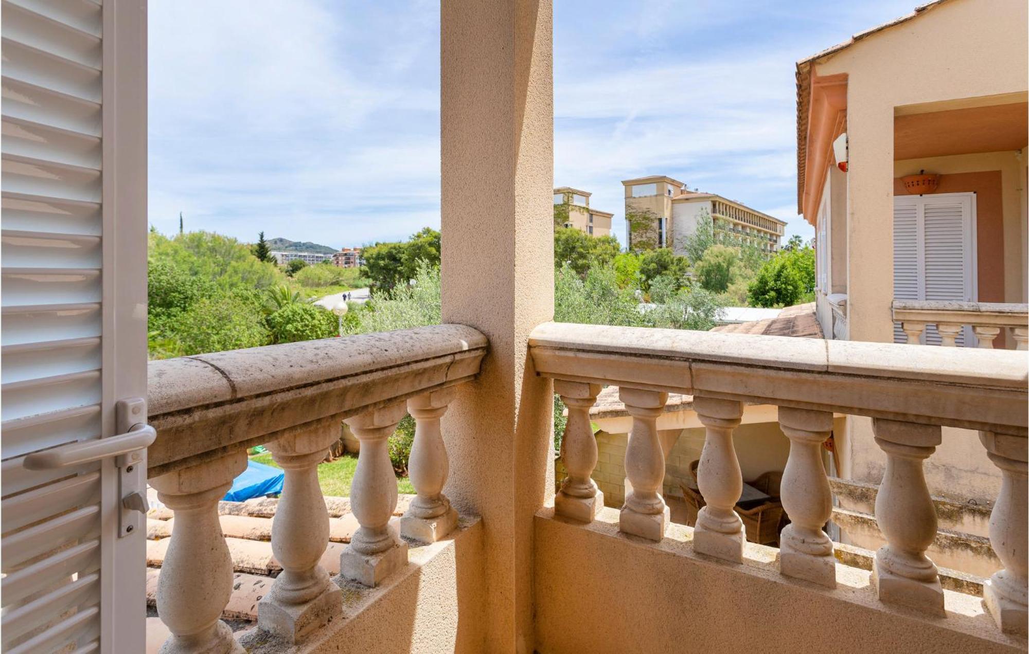 4 Bedroom Beautiful Home In Alcudia Port de Alcudia  Exterior photo