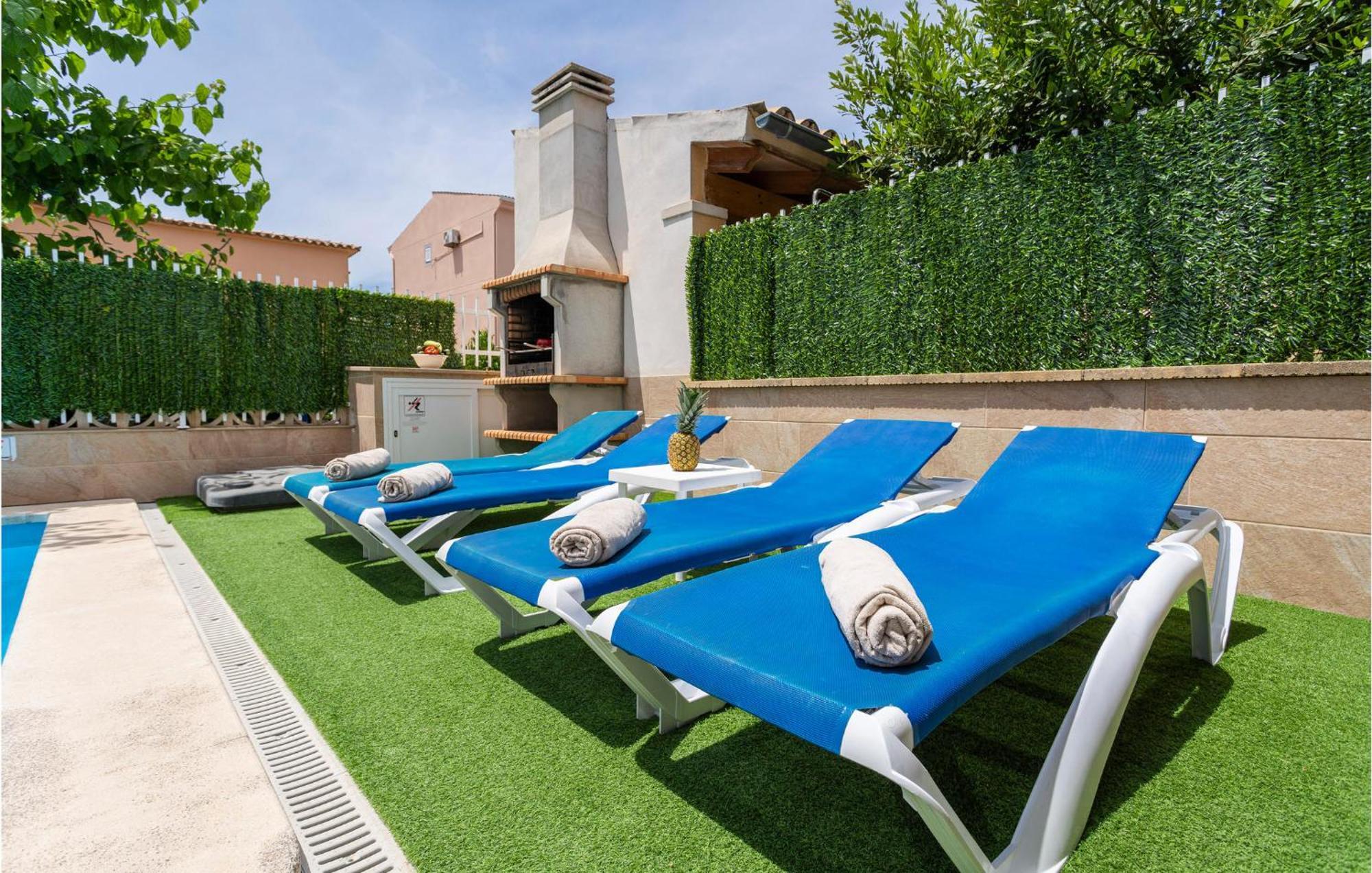 4 Bedroom Beautiful Home In Alcudia Port de Alcudia  Exterior photo